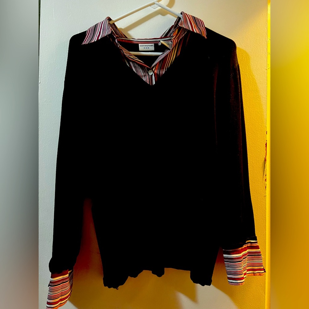 Black pullover
